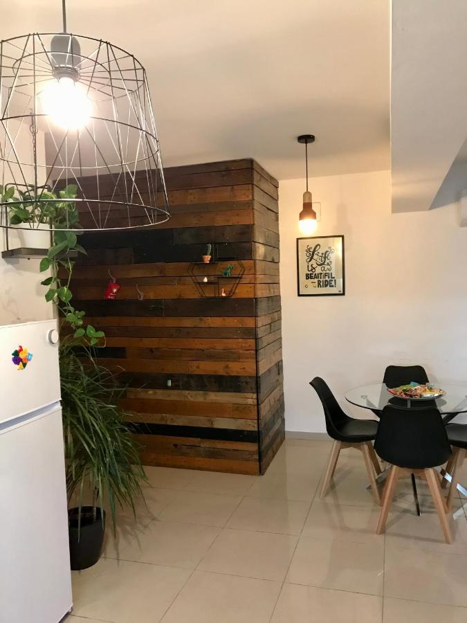 Fat Cow Apartment 101 Larnaca Extérieur photo