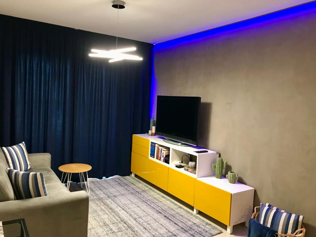 Fat Cow Apartment 101 Larnaca Extérieur photo
