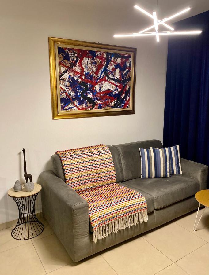 Fat Cow Apartment 101 Larnaca Extérieur photo