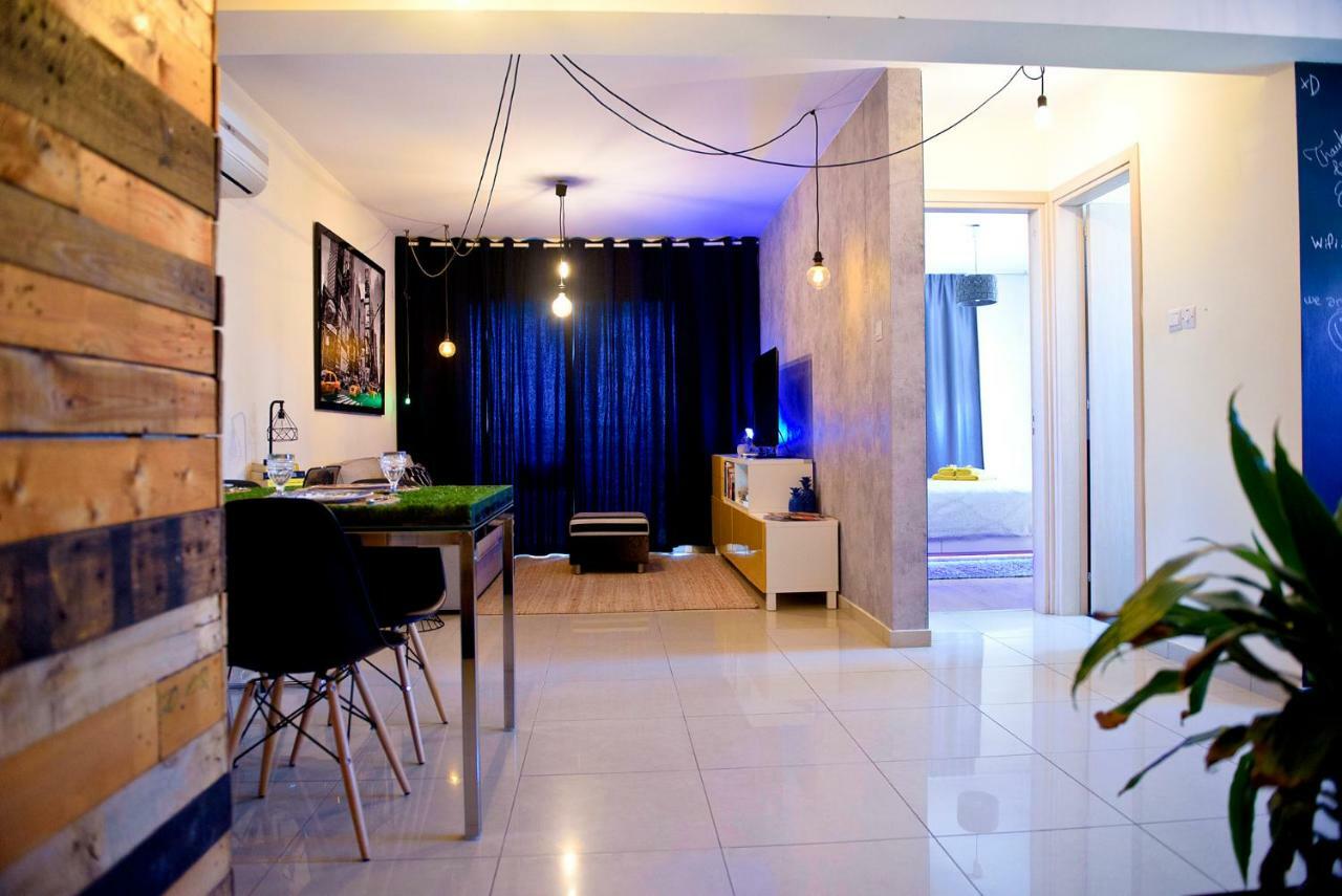 Fat Cow Apartment 101 Larnaca Extérieur photo